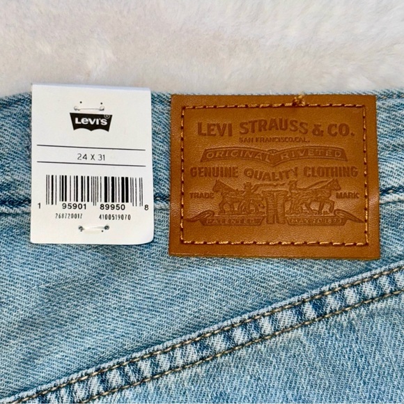 NWT Levi's 24 x 31 High Waist Waisted Loose Blue Jeans Premium Wide Stra… - Picture 4 of 10